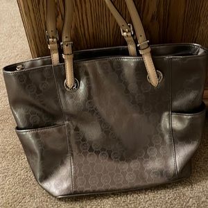 Micheal Kors silver tote